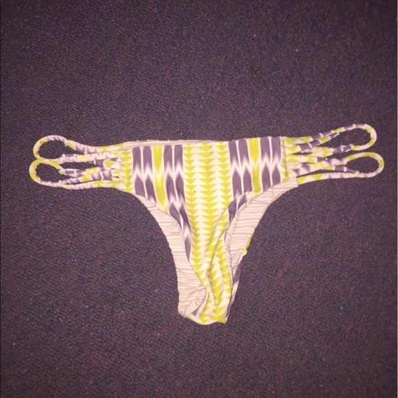 ACACIA Arrows Maui Bottom - Picture 2 of 4